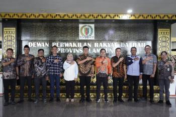DPRD Lampung Terima Berita Acara Penetapan Gubernur dan Wagub Terpilih